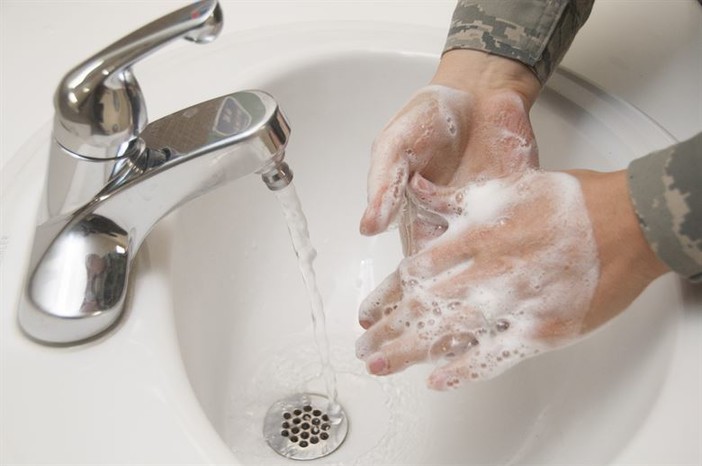 Coronavirus, anche il Piemonte celebra la Giornata Mondiale dedicata all'igiene delle mani