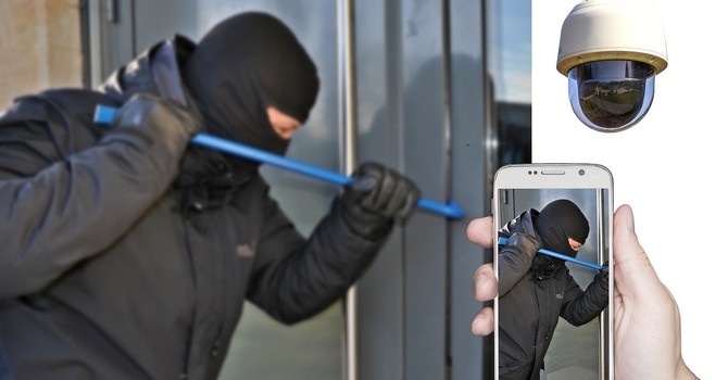 Tre ladri sono stati colti sul fatto dai carabinieri Tre ladri sono stati colti sul fatto dai carabinieri