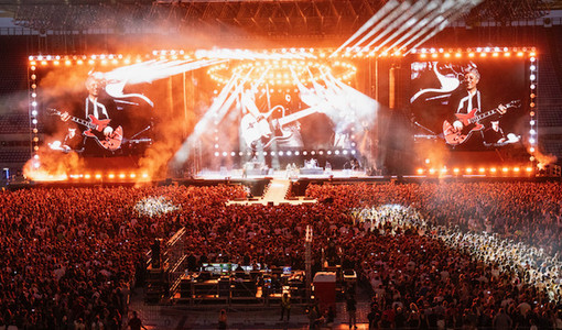 Luciano Ligabue e quelle incredibili emozioni, ancora e sempre tra palco e realtà [FOTO]