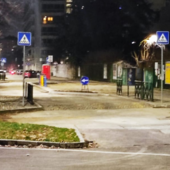 Ampliato il marciapiede davanti alla Alvaro-Gobetti per garantire sicurezza agli alunni Ampliato il marciapiede davanti alla Alvaro-Gobetti per garantire sicurezza agli alunni