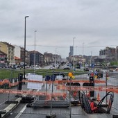 Lavori al via in piazza Baldissera, la Circoscrizione avverte: "Negozi a rischio" Lavori al via in piazza Baldissera, la Circoscrizione avverte: "Negozi a rischio"