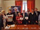 Cateno De Luca sbarca in Piemonte con la sua lista “Libertà”, garantisce Laura Castelli: “Da soli contro tutti”