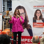 Laura Pompeo durante l'incontro avvenuto giovedì sera a Moncalieri