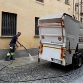 Moncalieri vara una task force anti piccioni per tutelare il centro storico