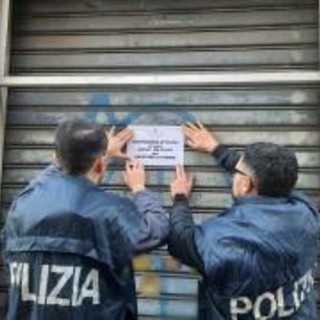 Locale chiuso in via Matteo Pescatore
