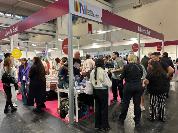 Libreria Self: ecco come entrare da autore indipendente al Salone del Libro Libreria Self: ecco come entrare da autore indipendente al Salone del Libro