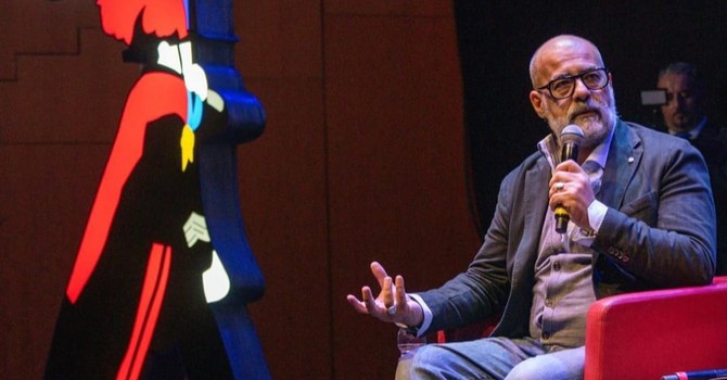 Un premio di pittura contemporanea in ricordo di Luca Beatrice: "Tenerlo vivo attraverso ciò che amava"