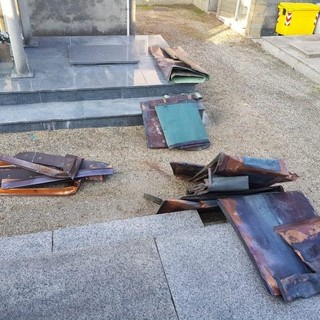 cimitero moncalieri devastato