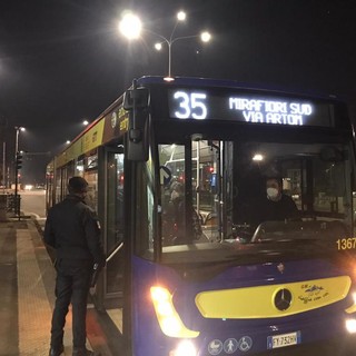 Un autobus della linea 35 (foto d'archivio)