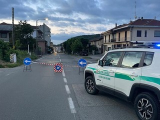 Strada chiusa per una perdita d'acqua