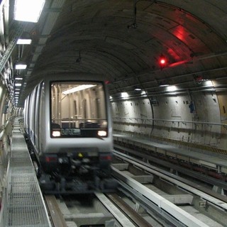 Stamattina riapre la metropolitana di Torino. Ma 18 scale mobili sono ferme