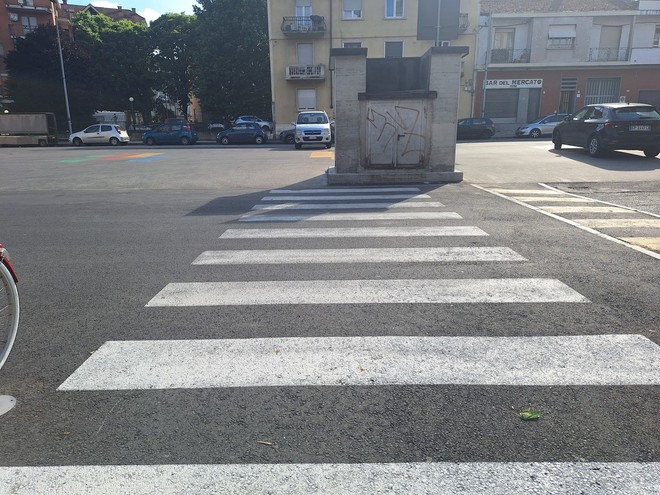 Mercato di via Porpora, i lavori sono già da rifare
