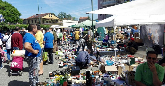 Foto generica del suk di via Carcano