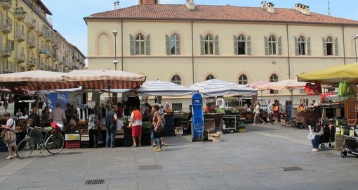 Il mercato di Santa Giulia (foto di repertorio)
