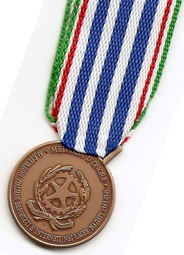 La medaglia d’onore degli internati alla memoria di Tancredi Mella La medaglia d’onore degli internati alla memoria di Tancredi Mella