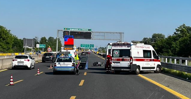 E' morto un motociclista di 21 anni E' morto un motociclista di 21 anni