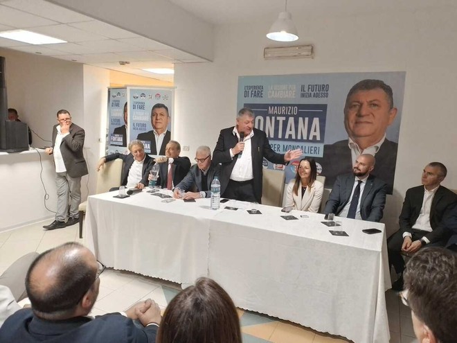 Moncalieri, il centrodestra presenta il candidato sindaco Maurizio Fontana