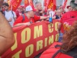 La Fiom torinese sfila a Roma durante la manifestazione nazionale La Fiom torinese sfila a Roma durante la manifestazione nazionale