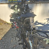 La carcassa della moto completamente smontata