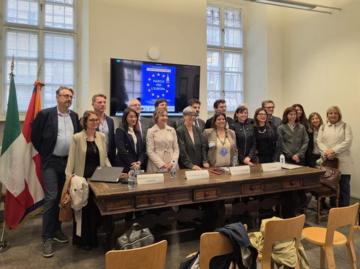 Anche Torino scende in piazza per un'Europa unita e democratica