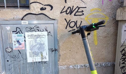 L'incidente ha visto coinvolto un monopattino L'incidente ha visto coinvolto un monopattino