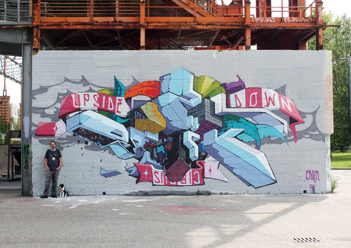 Un murales nuovo per colorare Parco Dora: con &quot;Upside down Circus&quot; Etnik fa riflettere sulla modernità [FOTO]