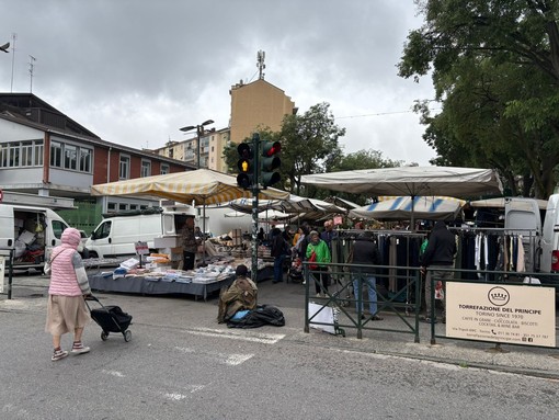 I lavori sull'area mercatale verranno fatti ad agosto