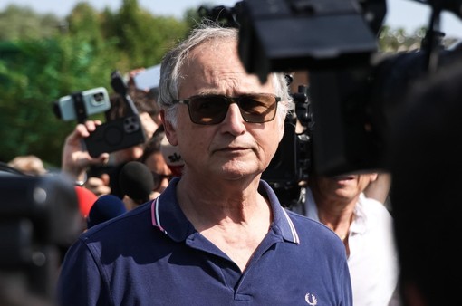 Mario Roggero nel luglio scorso, all'ingresso del carcere di Bollate (foto Adnkronos) Mario Roggero nel luglio scorso, all'ingresso del carcere di Bollate (foto Adnkronos)