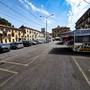 Mercato quasi deserto in piazza Borromini