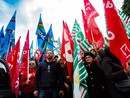 Presidio davanti all’Rsa Valgioie indetto da Cgil, Cisl e Uil Presidio davanti all’Rsa Valgioie indetto da Cgil, Cisl e Uil