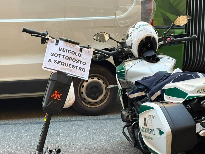 Scatta il giro di vite con le nuove regole sui monopattini Scatta il giro di vite con le nuove regole sui monopattini