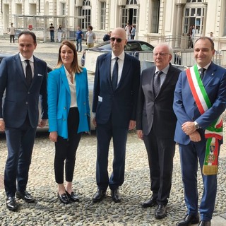 La presidente del parlamento europeo Roberta Metsola in visita a Torino