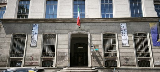 Maturità all'Avogadro: le ragazze scelgono il rispetto, i ragazzi Borsellino