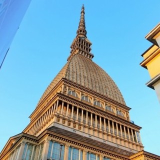 Laureati in Mole: per i neolaurati due biglietti gratuiti al Museo del Cinema e per l'ascensore panoramico
