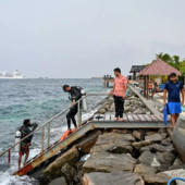 Recuperati i corpi dei sub morti alle Maldive [foto: AdnKronos]