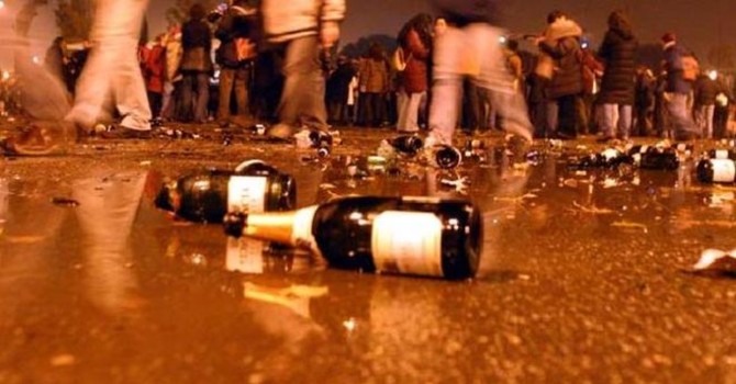 Si cercano soluzioni contro la vendita di alcol durante le ore notturne Si cercano soluzioni contro la vendita di alcol durante le ore notturne