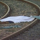 Tragedia a Torrazza Piemonte, uomo morto investito da un treno Tragedia a Torrazza Piemonte, uomo morto investito da un treno