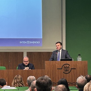 Dazi, export e innovazione: accordo Confindustria- Intesa Sanpaolo da 17 miliardi. “Ripresa entro fine anno”