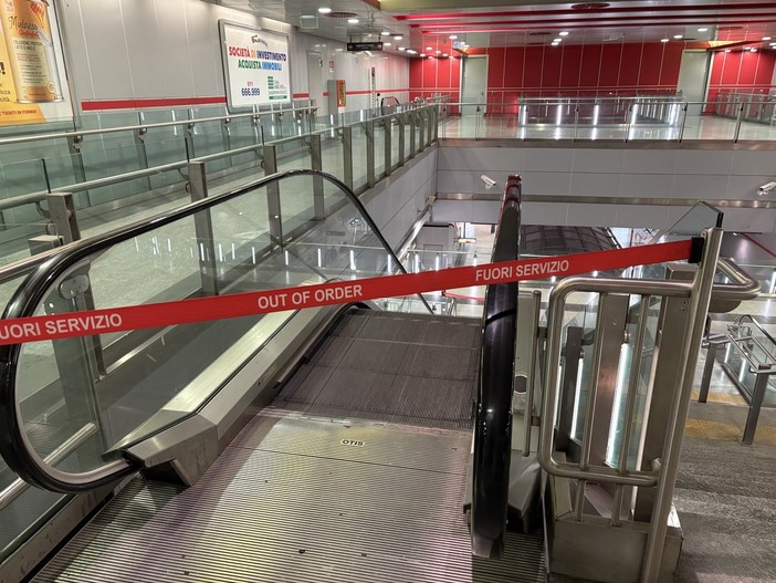 Nuovo guasto alla metropolitana di Torino: chiusa la stazione Re Umberto Nuovo guasto alla metropolitana di Torino: chiusa la stazione Re Umberto