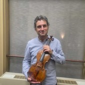 Il violionista torinese che riempie i teatri in Giappone, dove vive: "Qui ho trovato lo spirito sabaudo di un tempo"