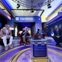 Renzo Arbore dona la sua prima radio al nuovo Museo della Rai Renzo Arbore dona la sua prima radio al nuovo Museo della Rai