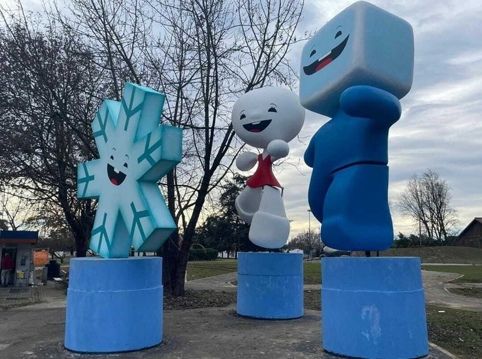 Dopo il restauro al parco Colonnetti tornano Neve, Gliz e Aster
