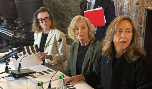 Jessica Lange, l’attrice Premio Oscar porta la sua fotografia a Torino Jessica Lange, l’attrice Premio Oscar porta la sua fotografia a Torino
