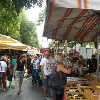 mercato di Santa Rita