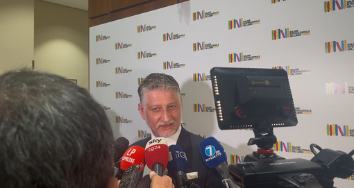 Ivrea rispolvera l’eredità di Olivetti, punta a sedurre il ministro Giuli e a riaprire i suoi alberghi