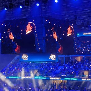 Da Scamarcio a Cannavacciuolo e Morandi, tutti a Torino per la finale