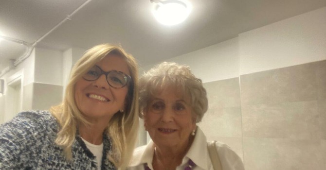 La signora Maria Ferraro con la figlia Ivana