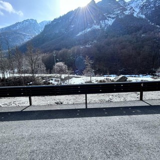 A Groscavallo allargato e protetto con nuove barriere un tratto della Provinciale 33