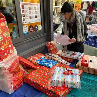 Torna il Natale solidale delle Portinerie di Comunità di Torino: al via la consegna delle letterine