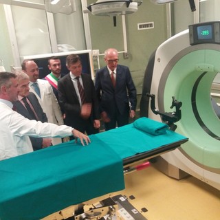 Molinette di Torino, la nuova TAC portatile monitora il paziente direttamente in sala operatoria
